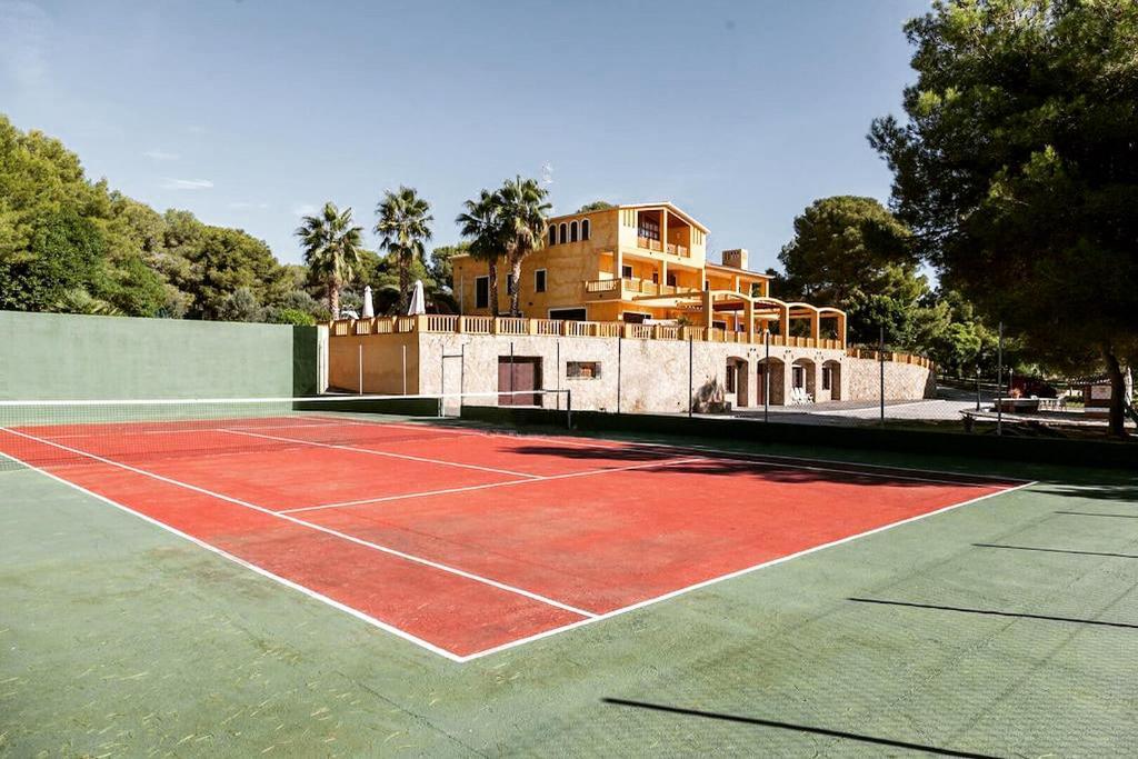 Villa Golf Sitges Виланова-и-ла-Желтру Экстерьер фото